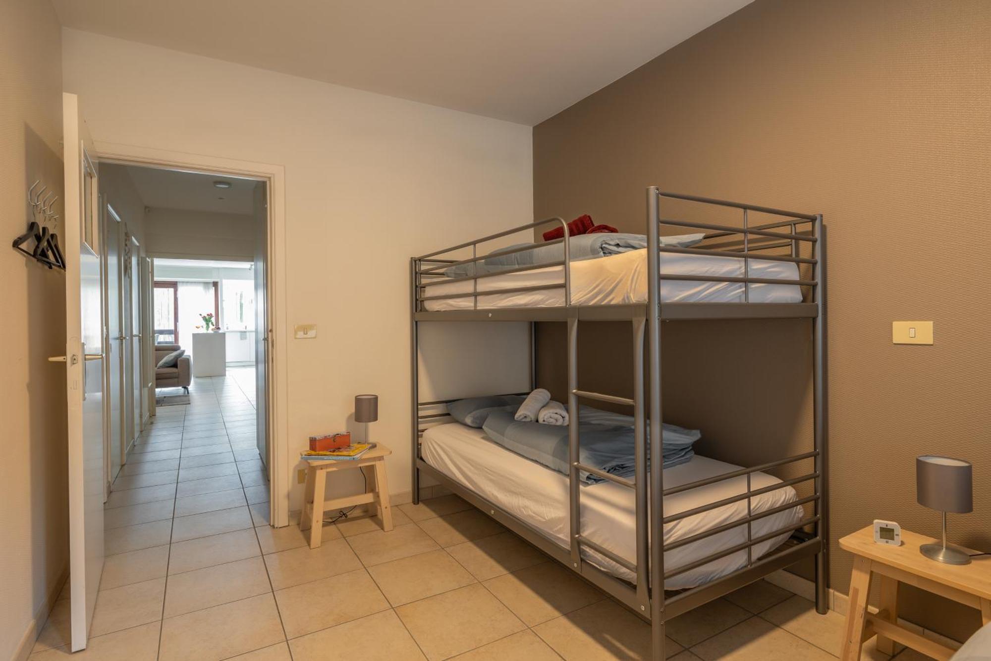 Weloveoostende - Newly Renovated Large Apartment 150M From The Beach - Including Bed Sheets And Final Clea-Ning Eksteriør billede